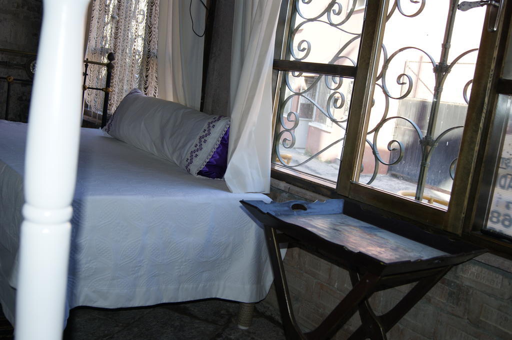 Mahzen Hotel Ayvalı Kamer foto